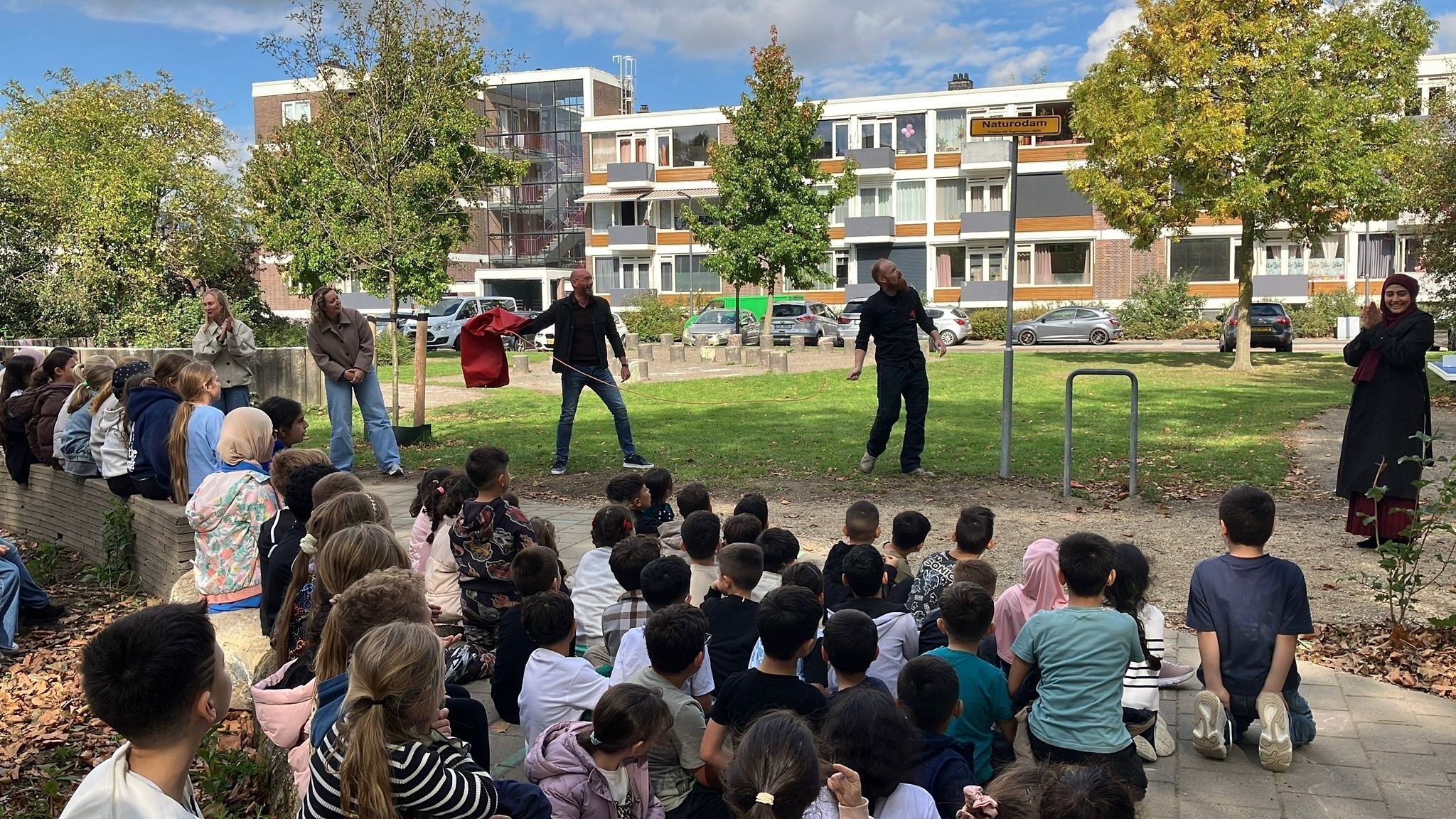 Foto die genomen is tijdens de opening van Naturodam