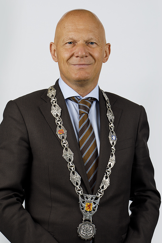 Foto van burgemeester Bert Wijbenga