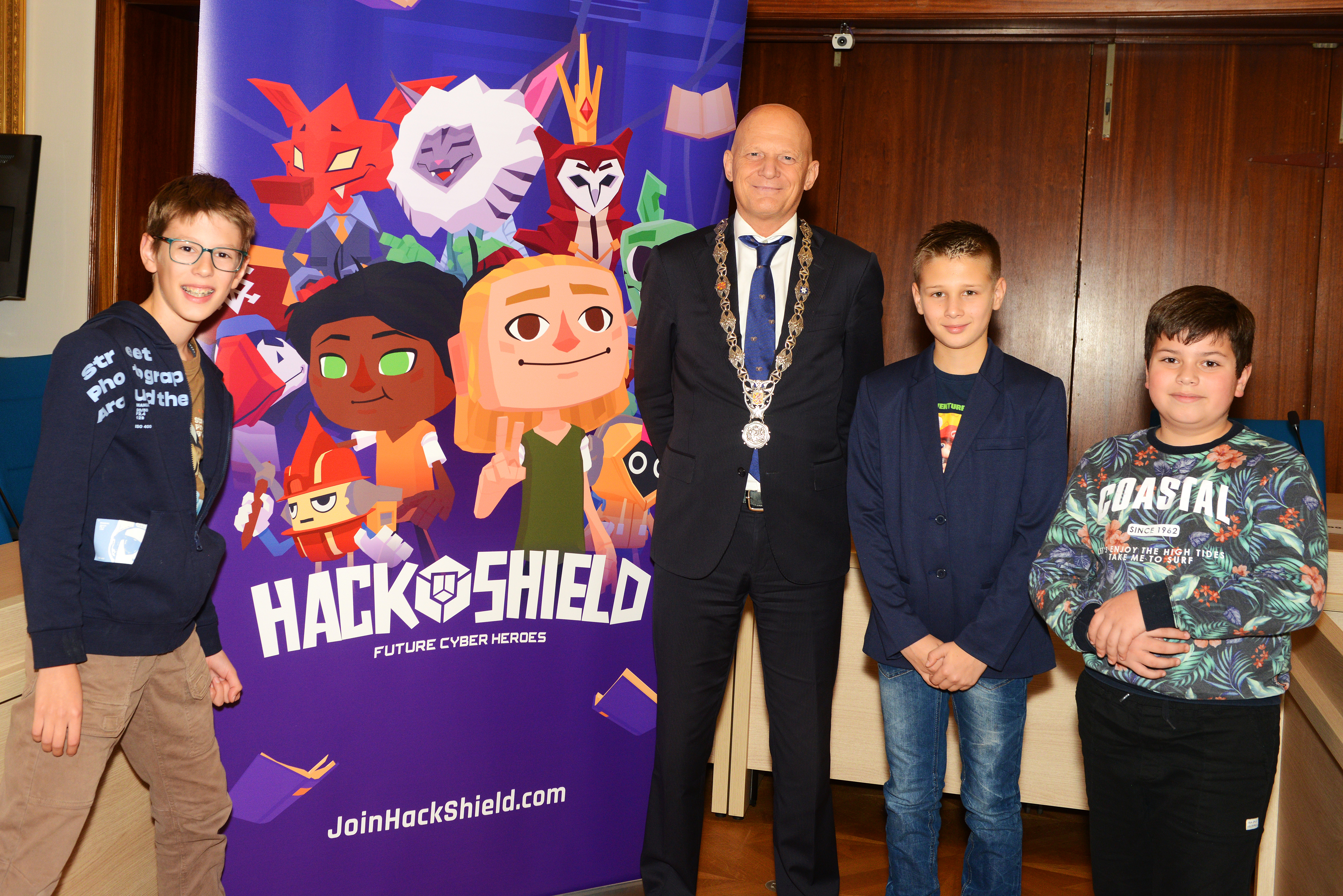 Hackshield huldiging 2